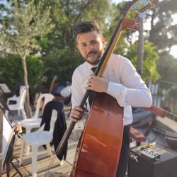 Κώστας Παπαβασιλείου