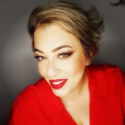 Αγγελική Βενετσάνου