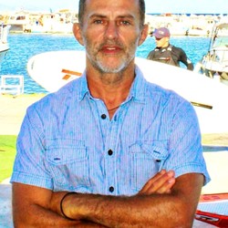 Αντώνης Αυγέρης