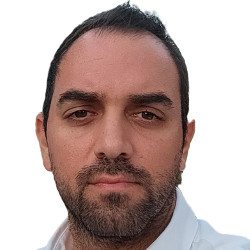 Νικόλαος Σφακιανάκης