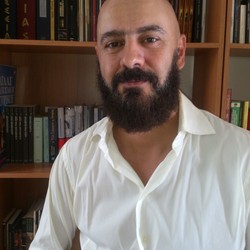 Δημήτρης Μαρμαράς